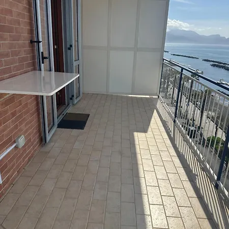 Casa Giovy Torre del Greco